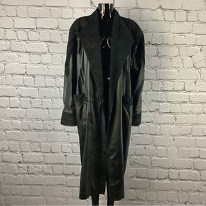 1980's Vintage Black Leather Trench Coat with Paisley Detailing | Size M